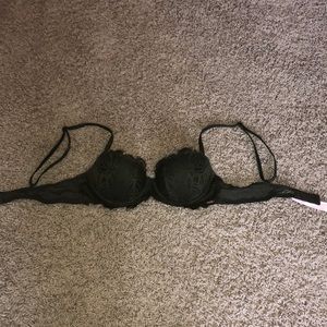 Victoria Secret/PINK date push up bra